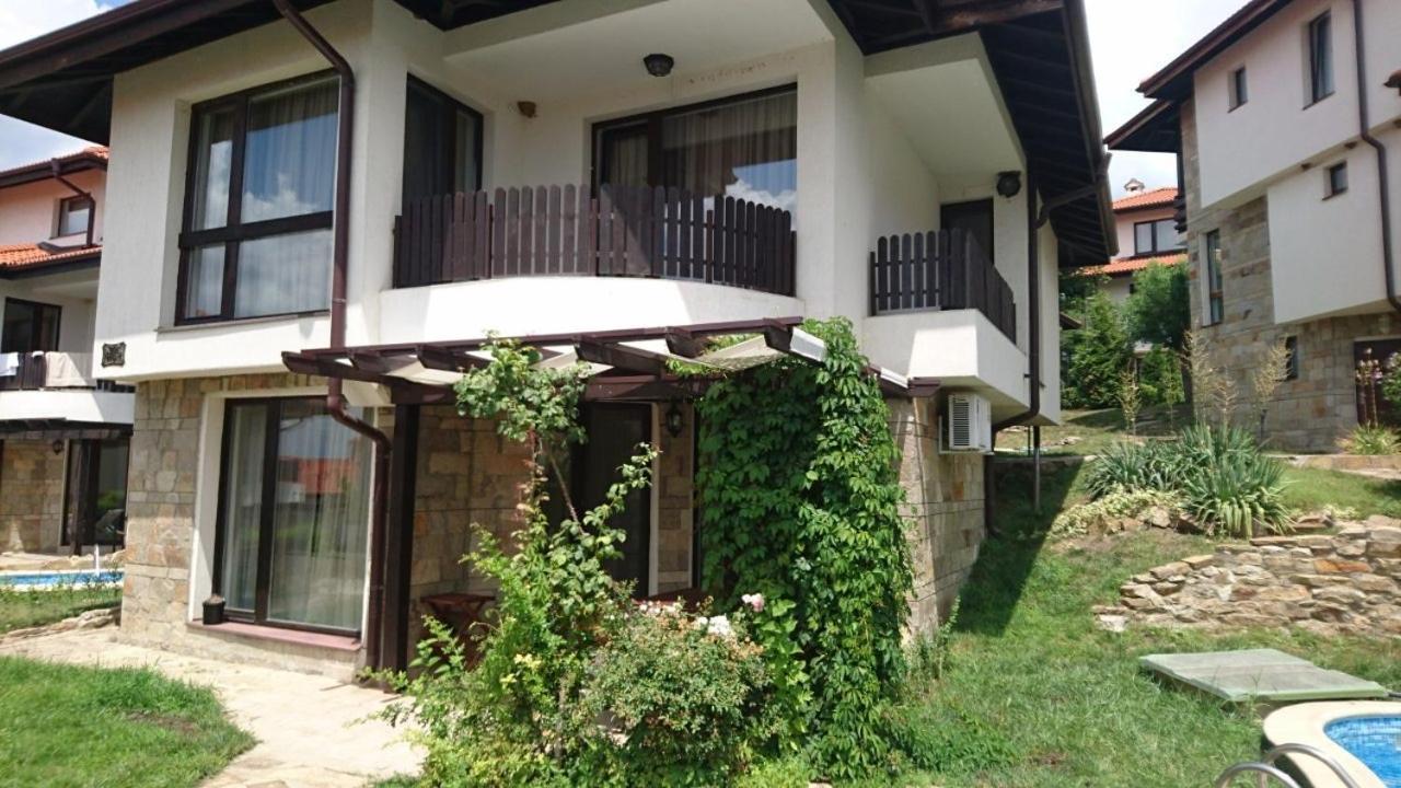 Villa Nina - Bay View Villas Kosharitsa Esterno foto
